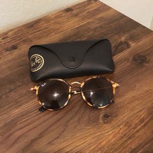 Rayban Havana Style Tortoise Shell sunglasses